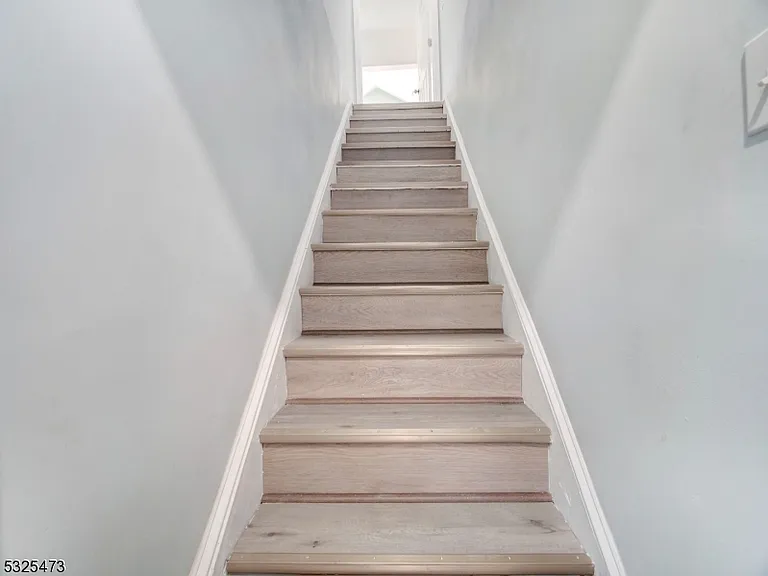 New oak staircase at 65 Rutgers Street